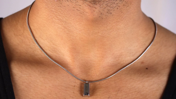 Men's Silver Minimalist Rectangular Pendant Necklace